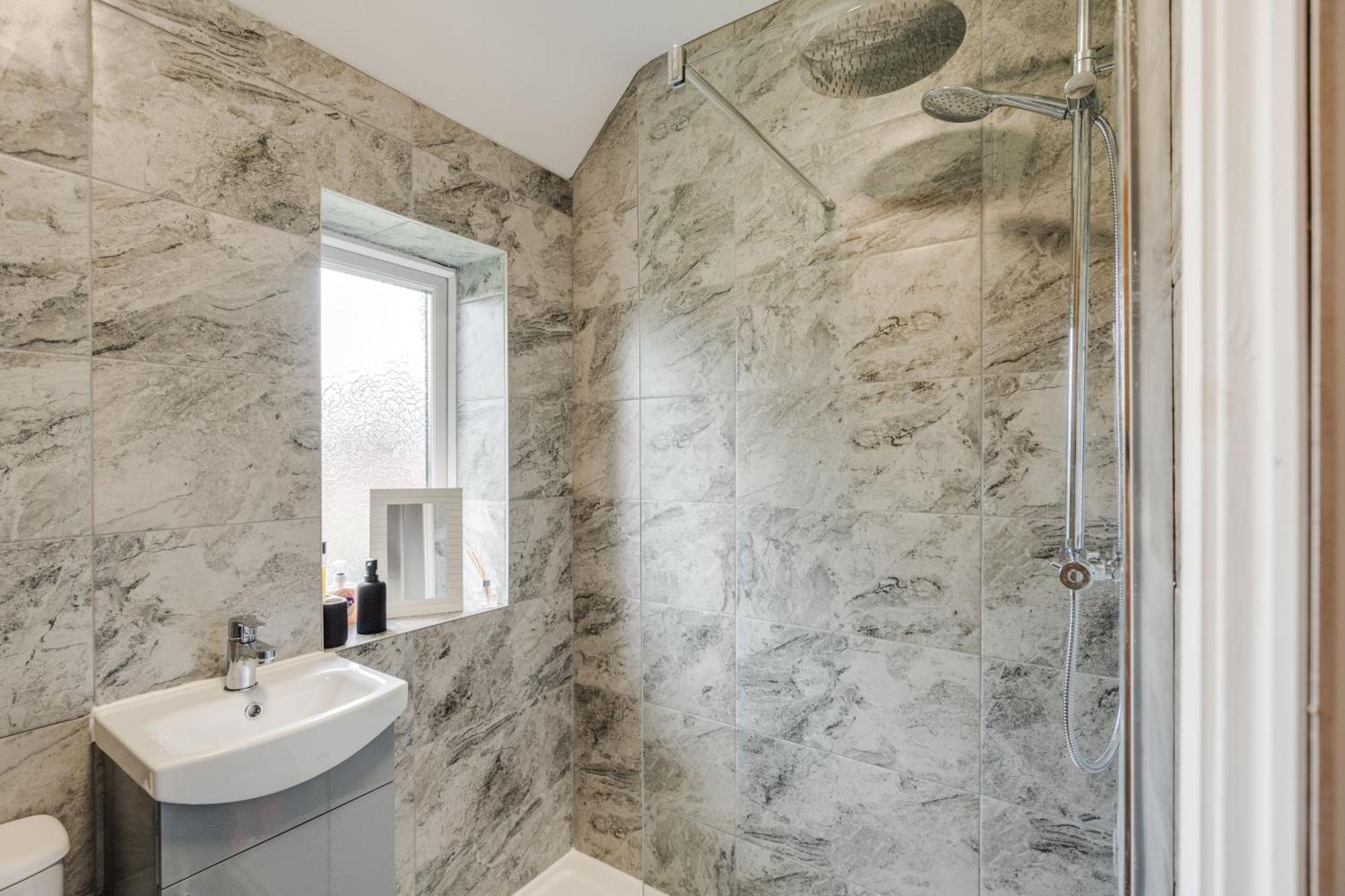 Shawe House - 10 Minute Mcr Airport - Free Parking Villa Wythenshawe Szoba fotó