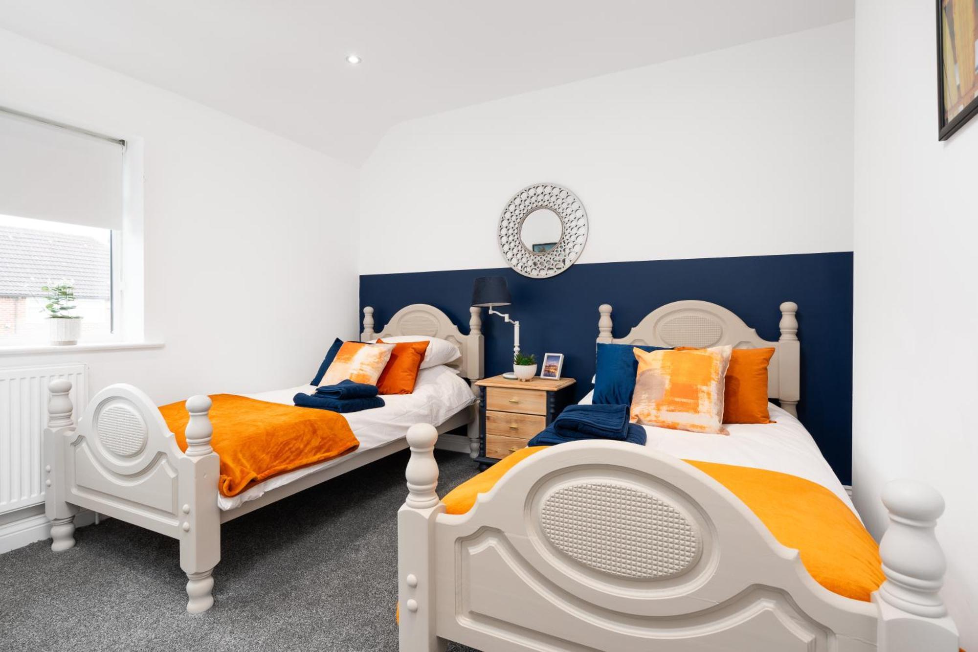 Shawe House - 10 Minute Mcr Airport - Free Parking Villa Wythenshawe Szoba fotó